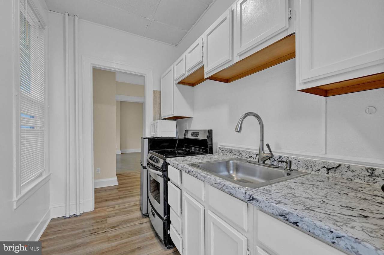 2203 Edmondson Avenue - Photo 1