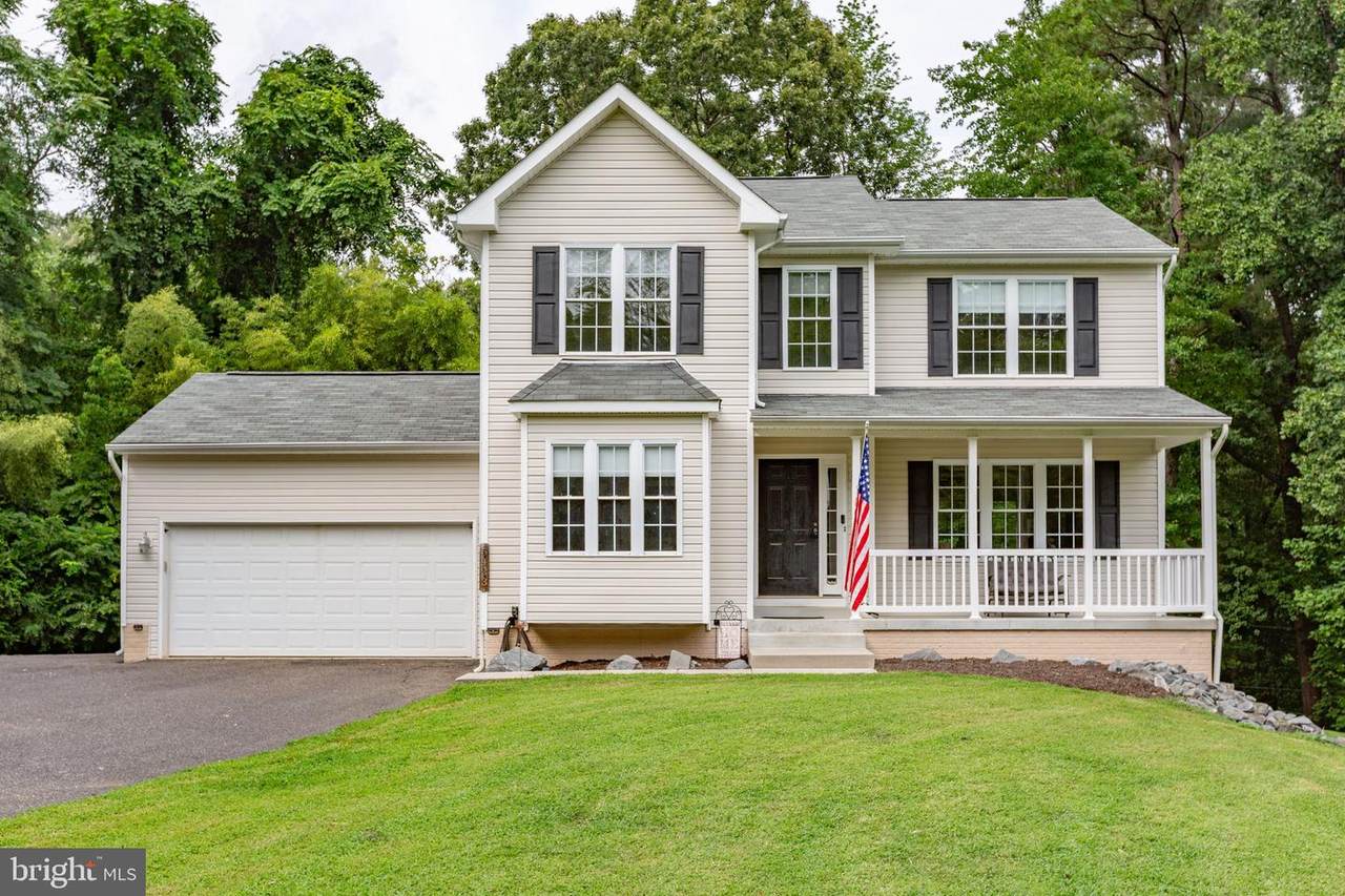 5423 Windsor Drive - Photo 1