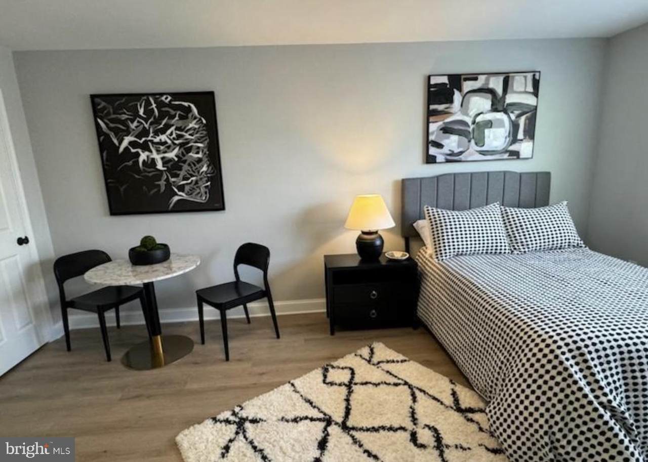 1010 P Street - Photo 1