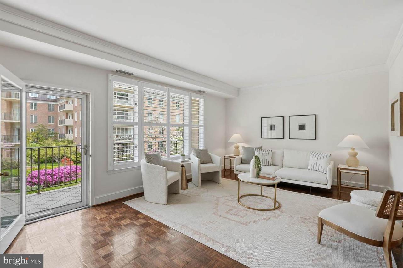 8101 Connecticut Avenue - Photo 1