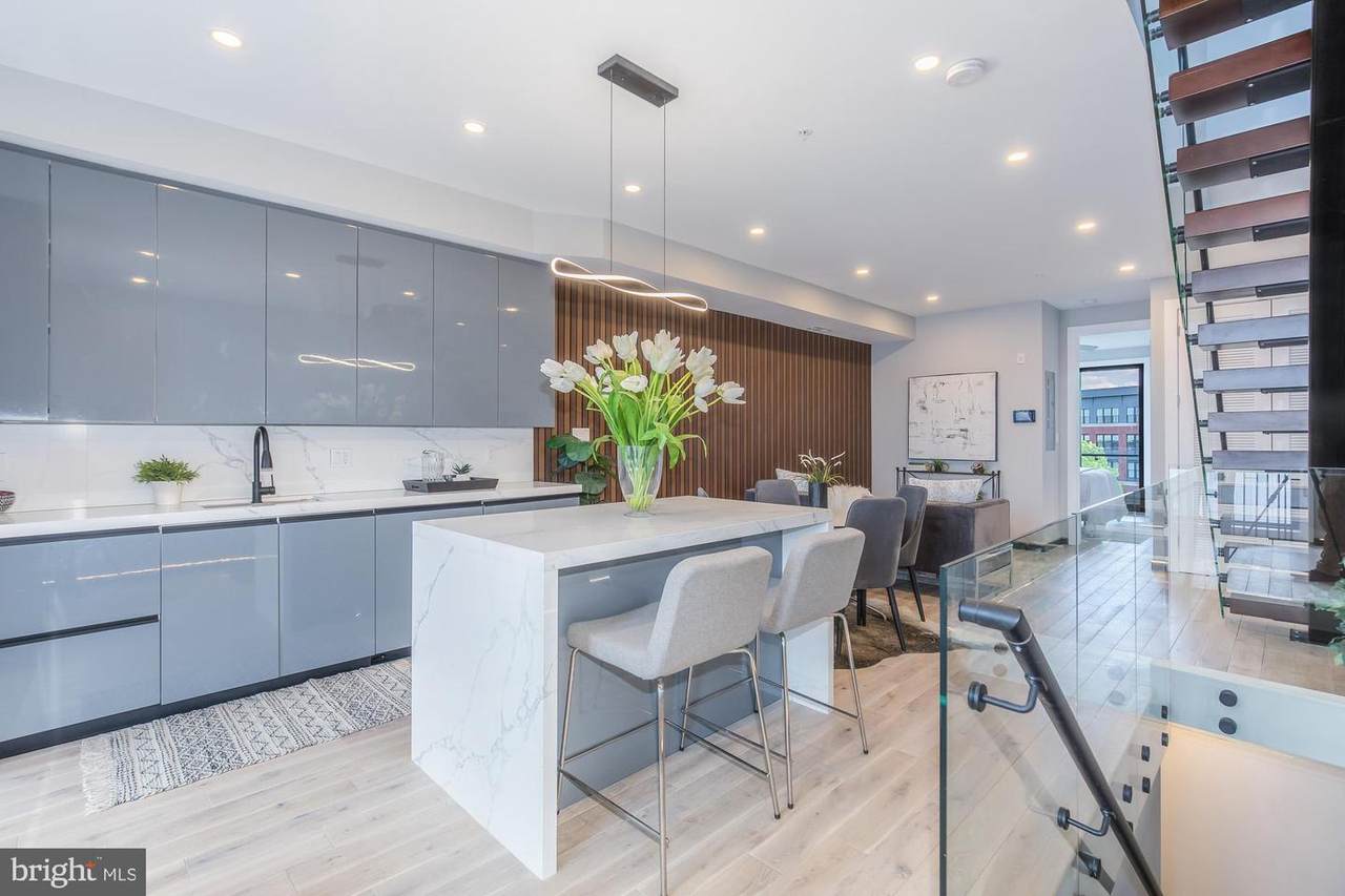 1332 G Street - Photo 1