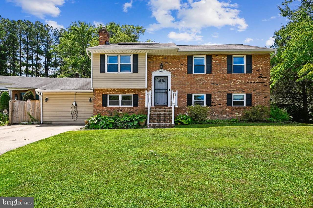 937 Truro Lane - Photo 1