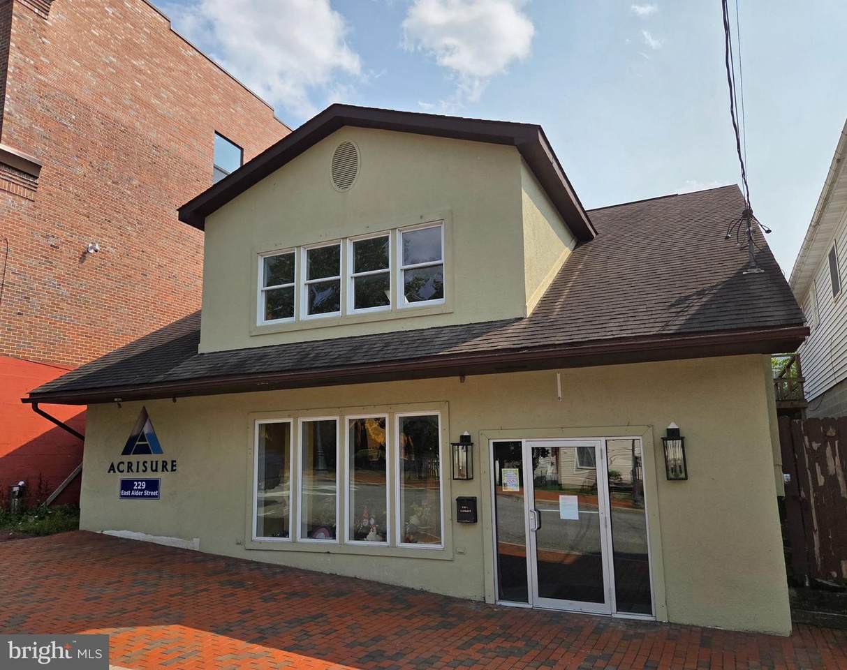 229 Alder Street - Photo 1