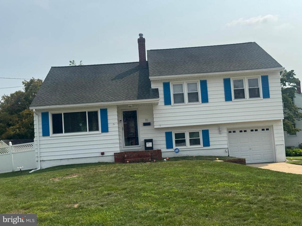 11 Manor Terrace - Photo 1