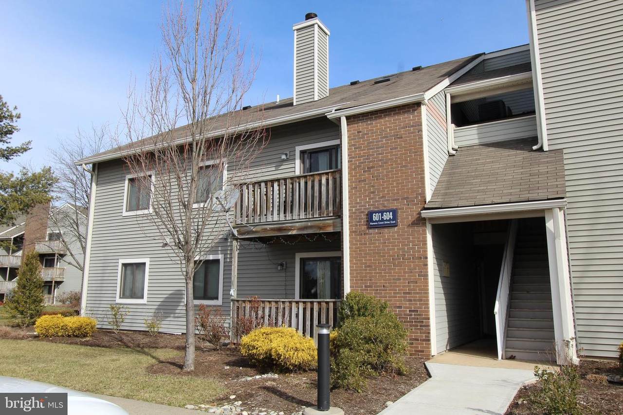 604 Ravens Crest Drive - Photo 1