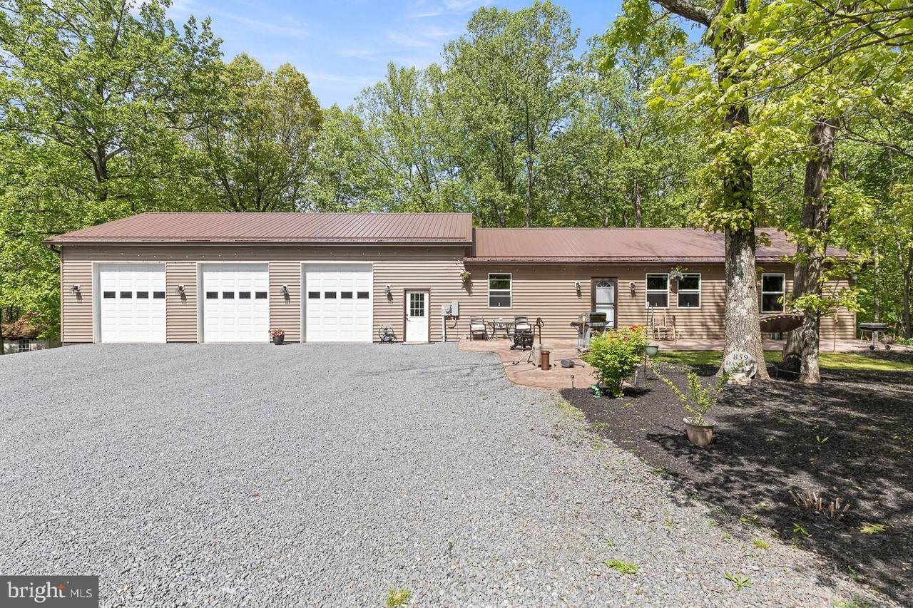859 Hank Lane - Photo 1
