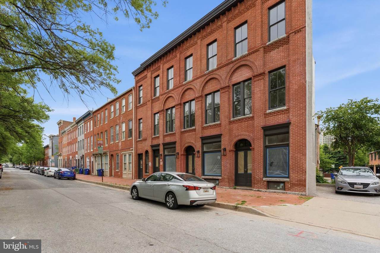 337 Fremont Avenue - Photo 1