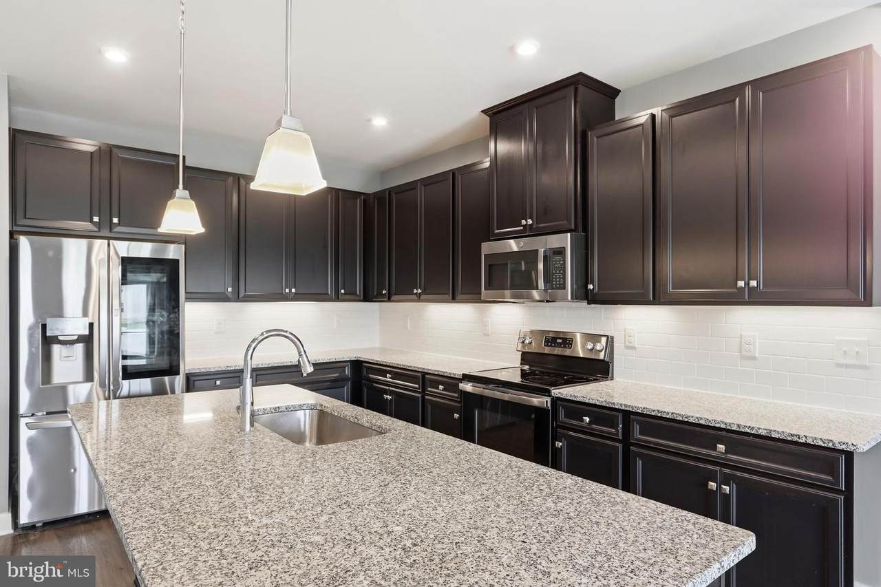 529 Swansea Drive - Photo 1