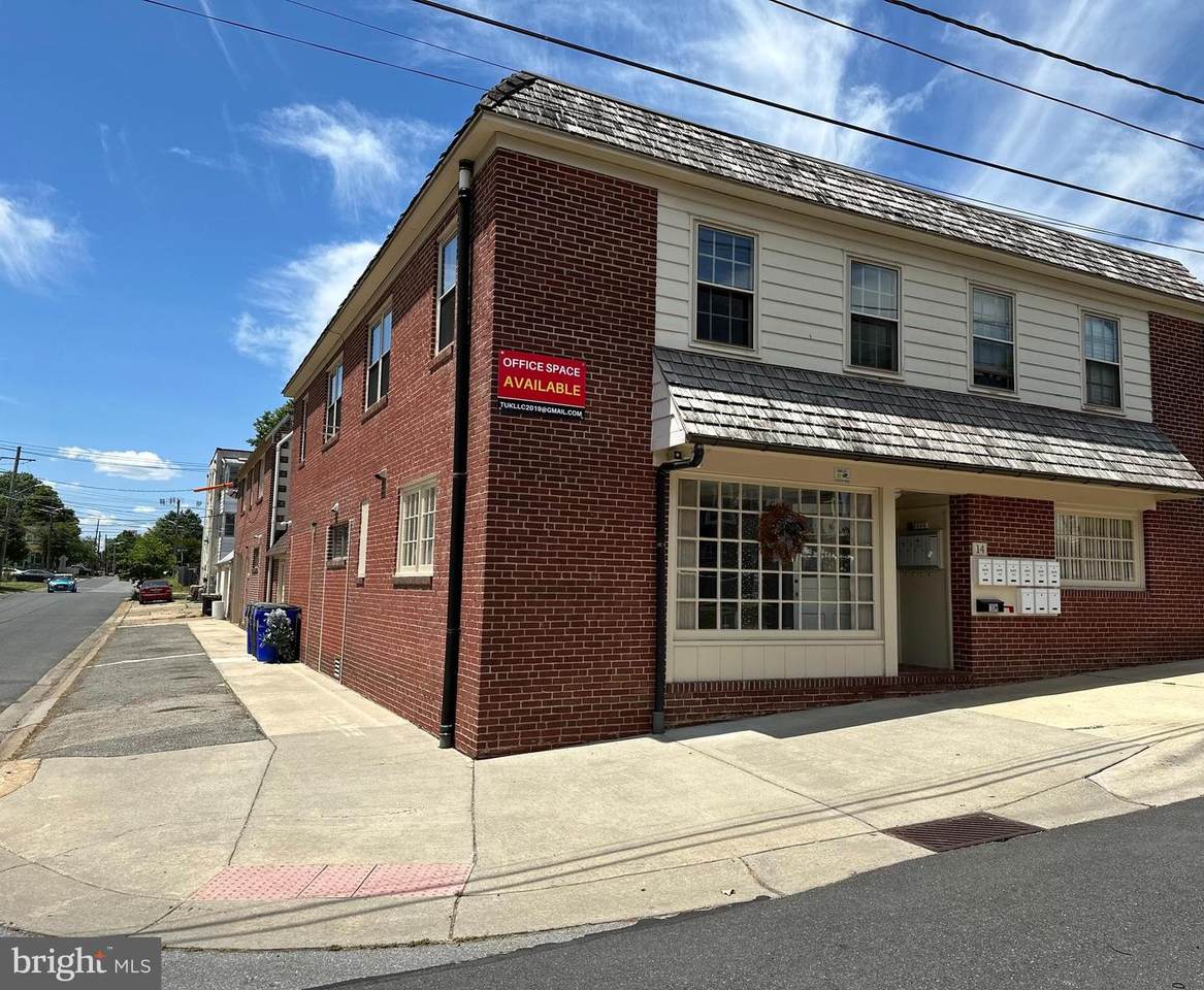 14 40TH Street - Photo 1
