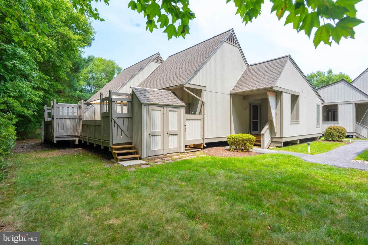 39240 Timberlake Court - Photo 1
