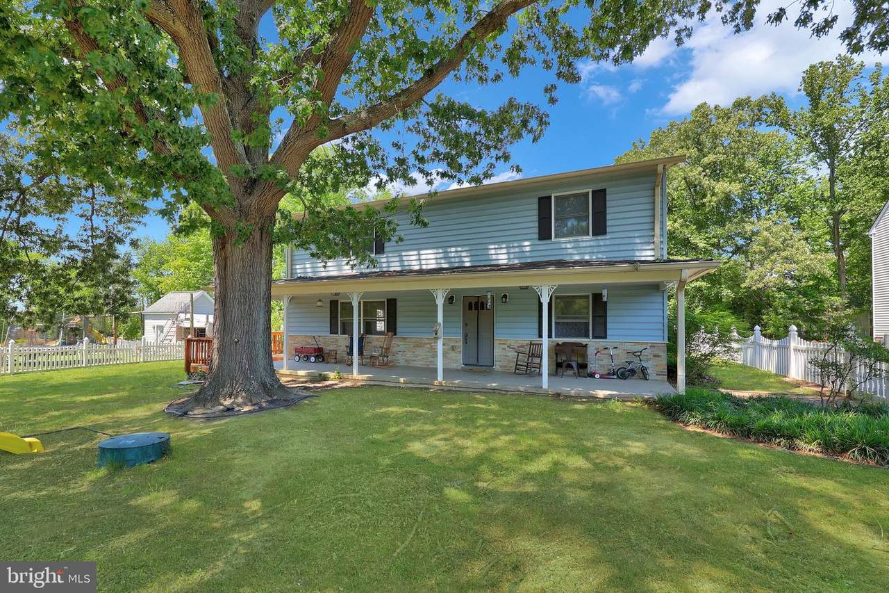 22 Sandy Lane - Photo 1