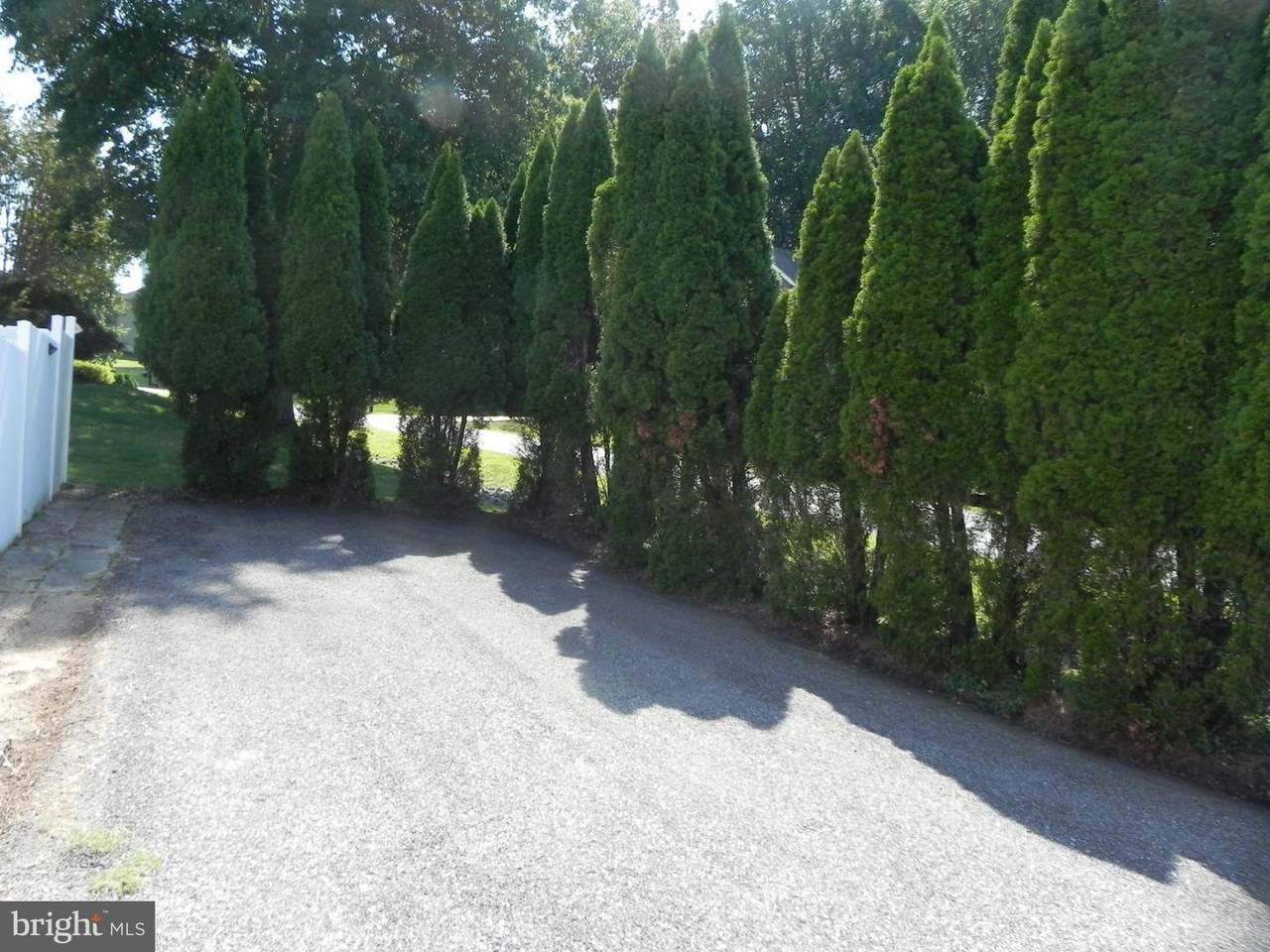 https://bt-photos.global.ssl.fastly.net/brightmls/1280_boomver_2_805252777634-2.jpg