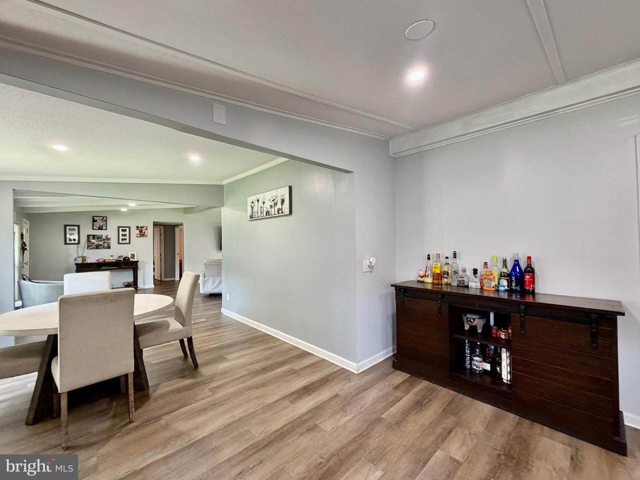 https://bt-photos.global.ssl.fastly.net/brightmls/1280_boomver_1_805253278142-2.jpg