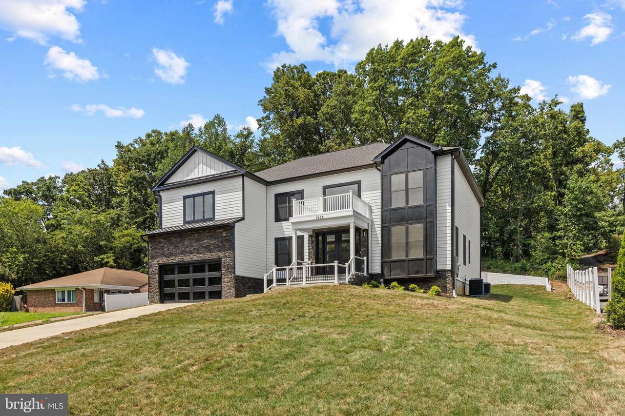7225 Barry Road - Photo 1