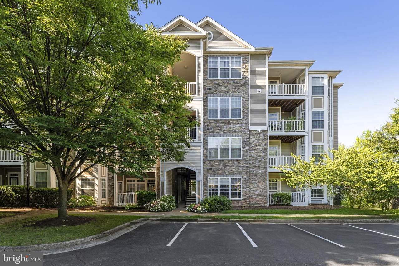 512 Sunset View Terrace - Photo 1