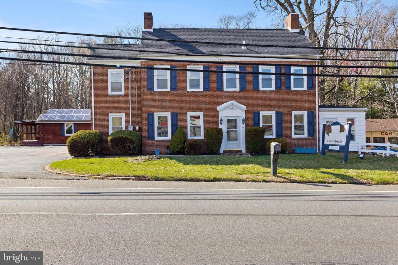 1060 Route 206 - Photo 1