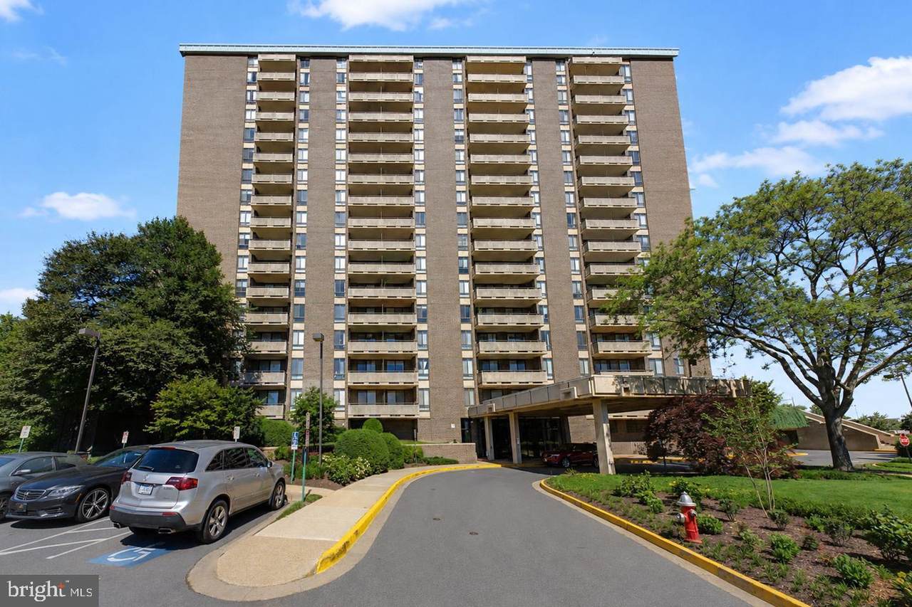 1800 Old Meadow Road - Photo 1