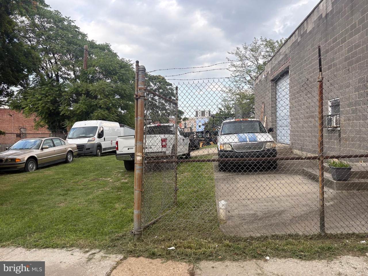 113 Madeira Street - Photo 1
