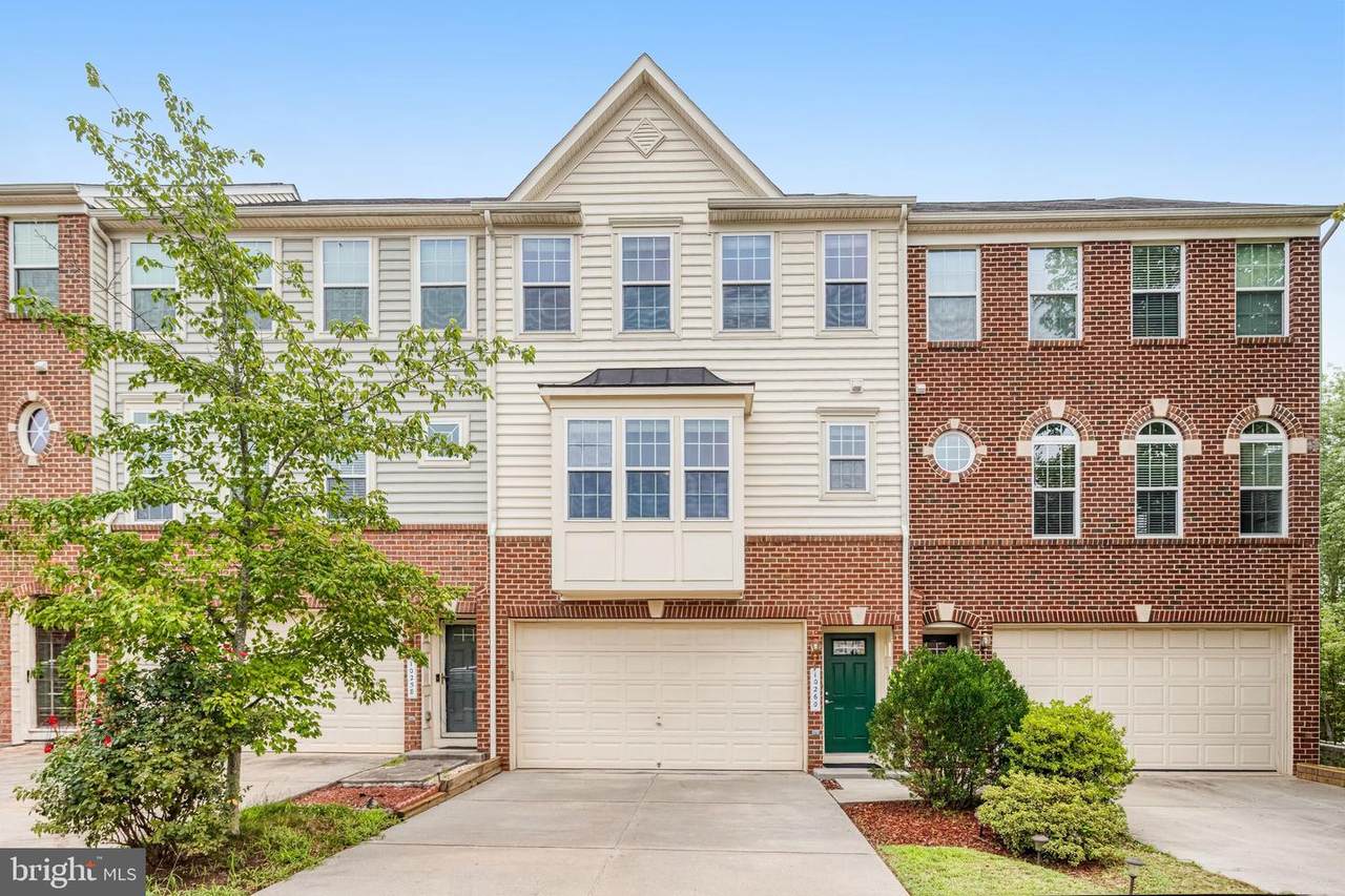 10260 Fountain Circle - Photo 1