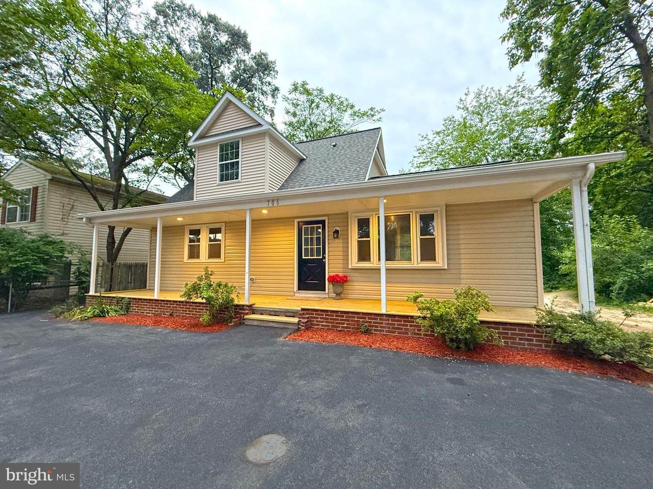 706 203RD Street - Photo 1