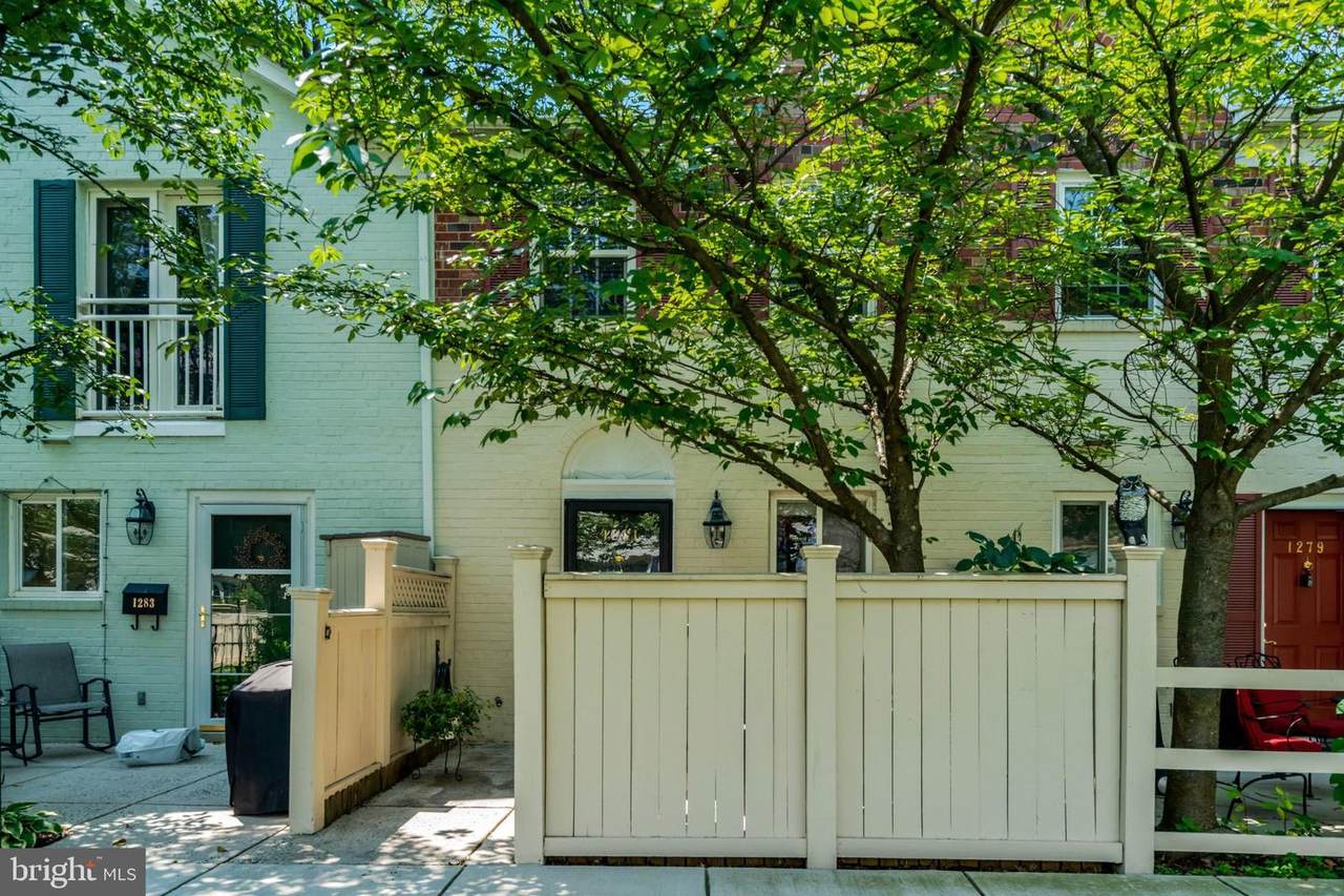 1281 Van Dorn Street - Photo 1