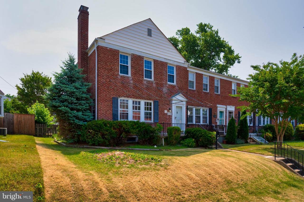 1738 Glen Ridge Road - Photo 1