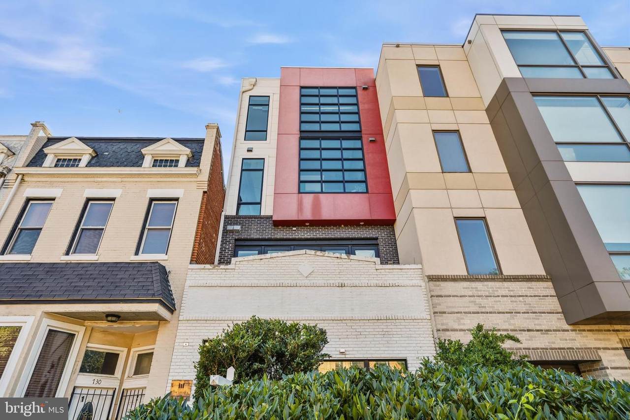 732 15TH Street - Photo 1
