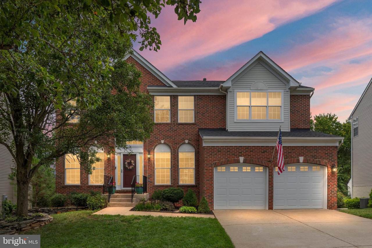 922 Wayne Drive - Photo 1