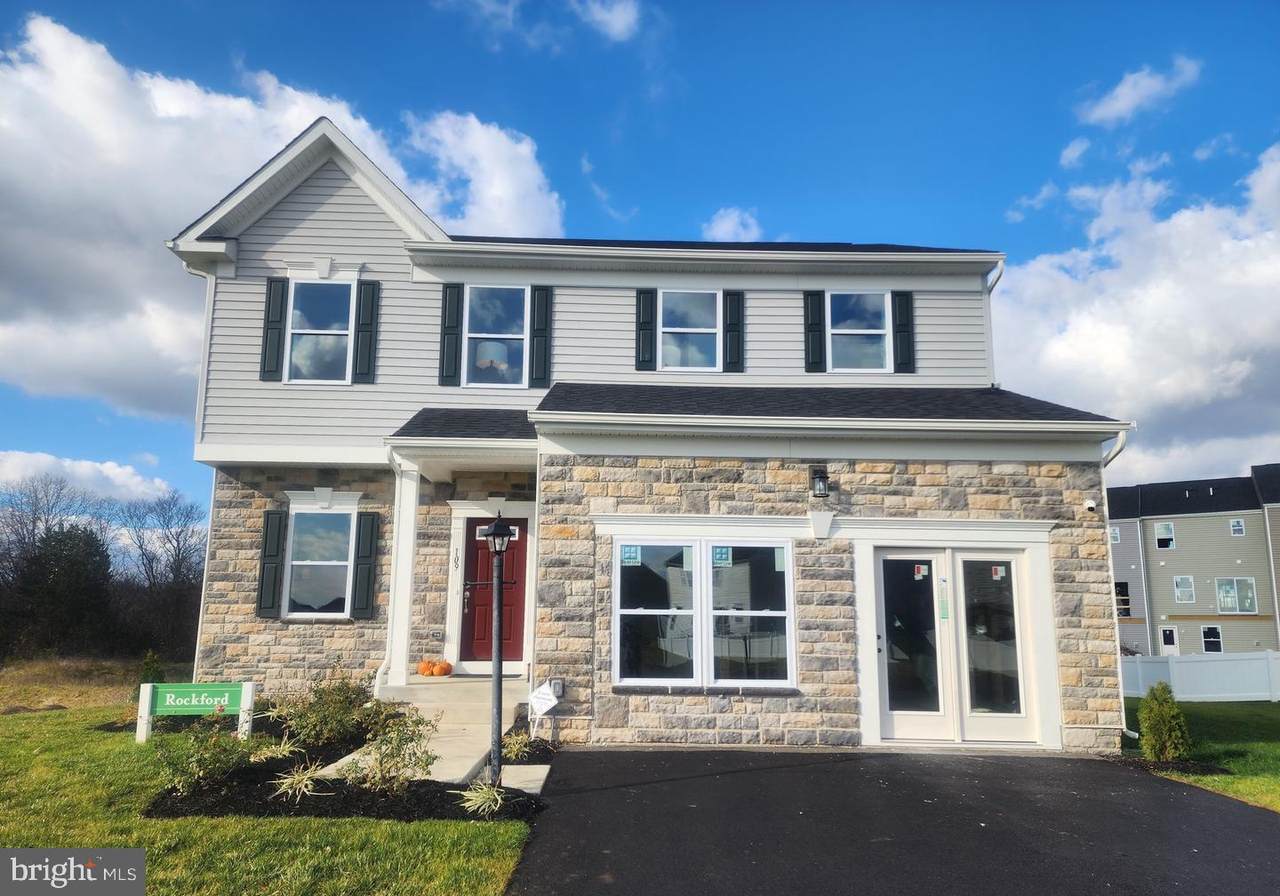 109 Spatterdock Road - Photo 1