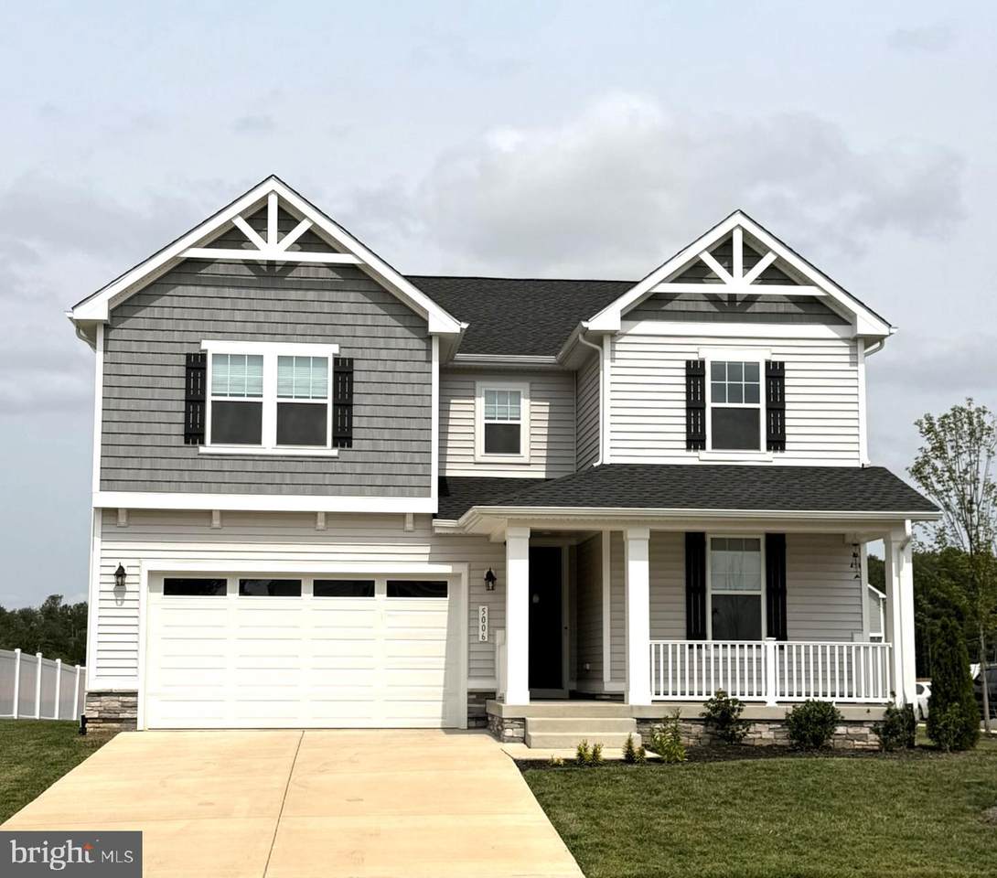 5006 Gray Fox Drive - Photo 1