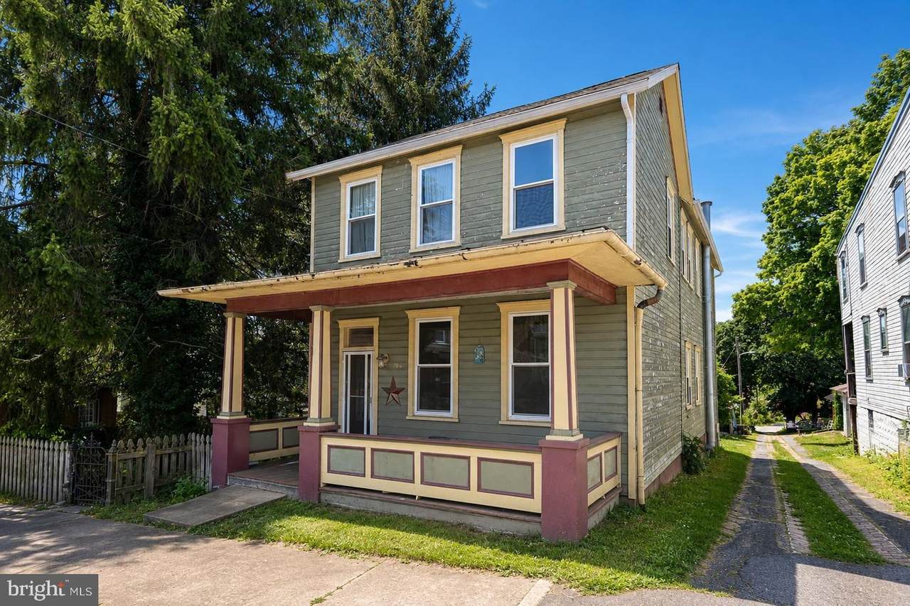 608 Columbia Avenue - Photo 1