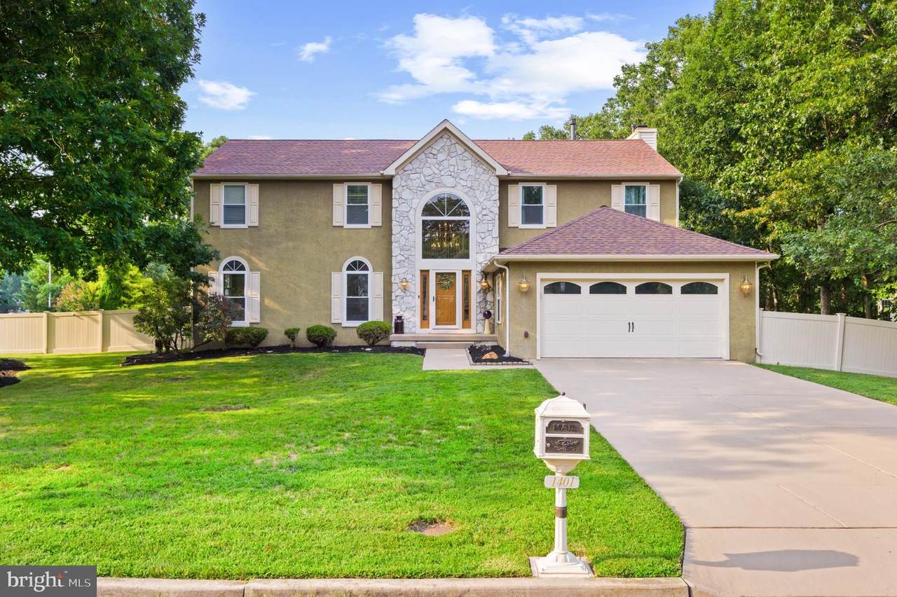 1401 Heath Court - Photo 1