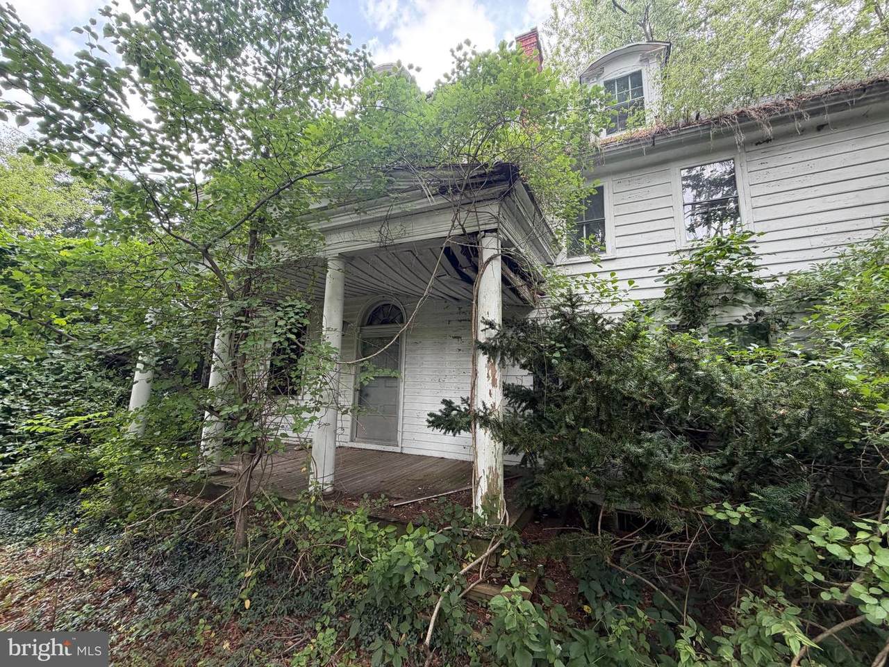 15 Retreat Road - Photo 1