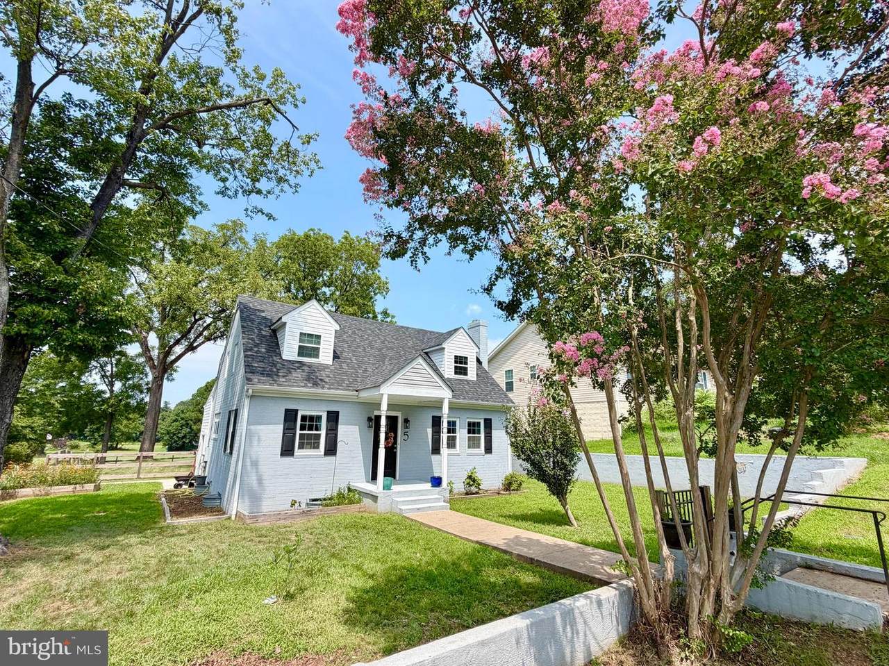 5 Graham Street - Photo 1