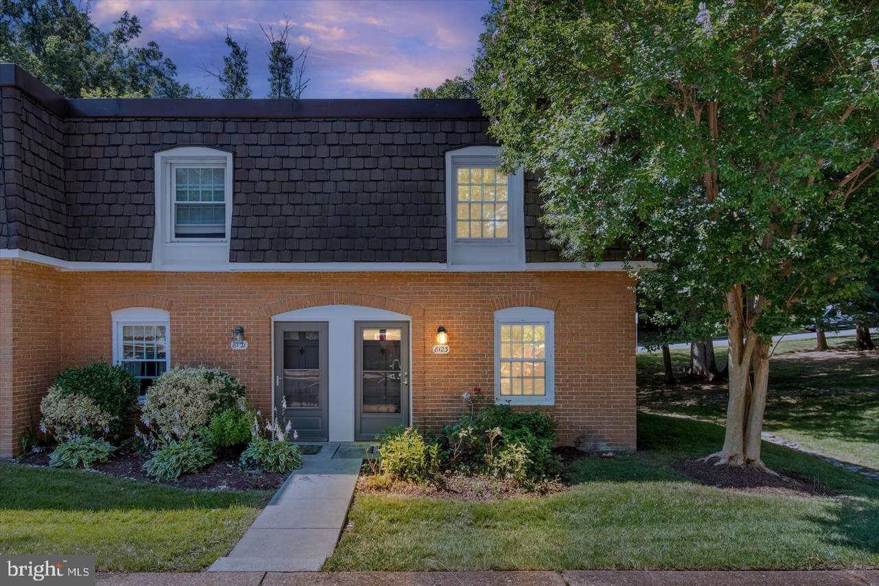8123 Kingsway Court - Photo 1