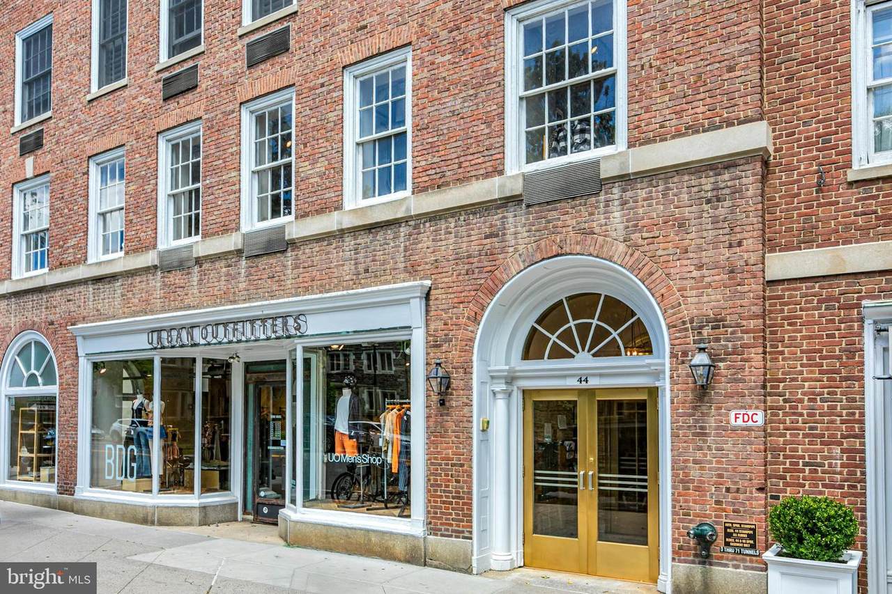 44 Nassau Street - Photo 1