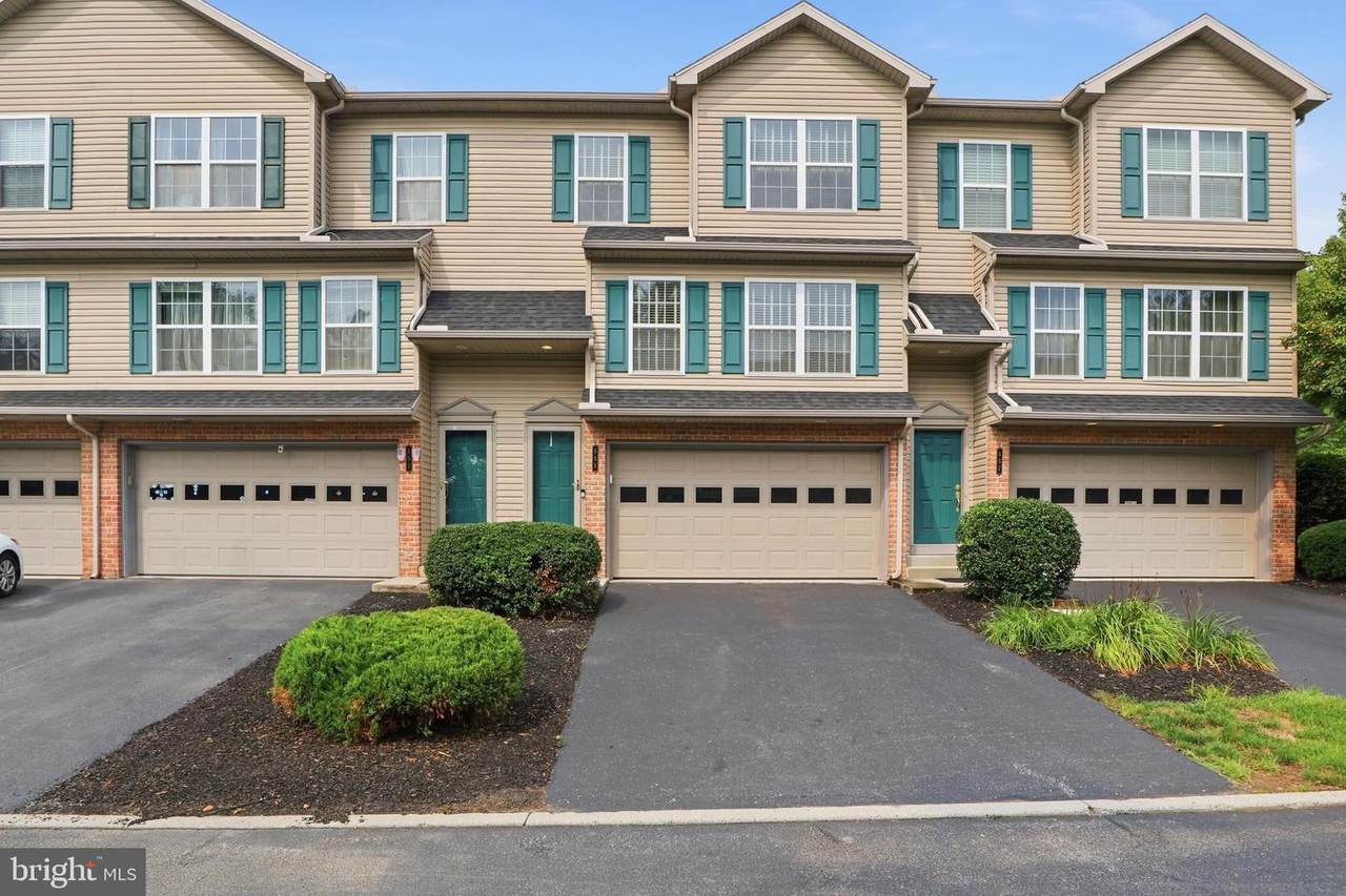 555 Meadow Croft Circle - Photo 1