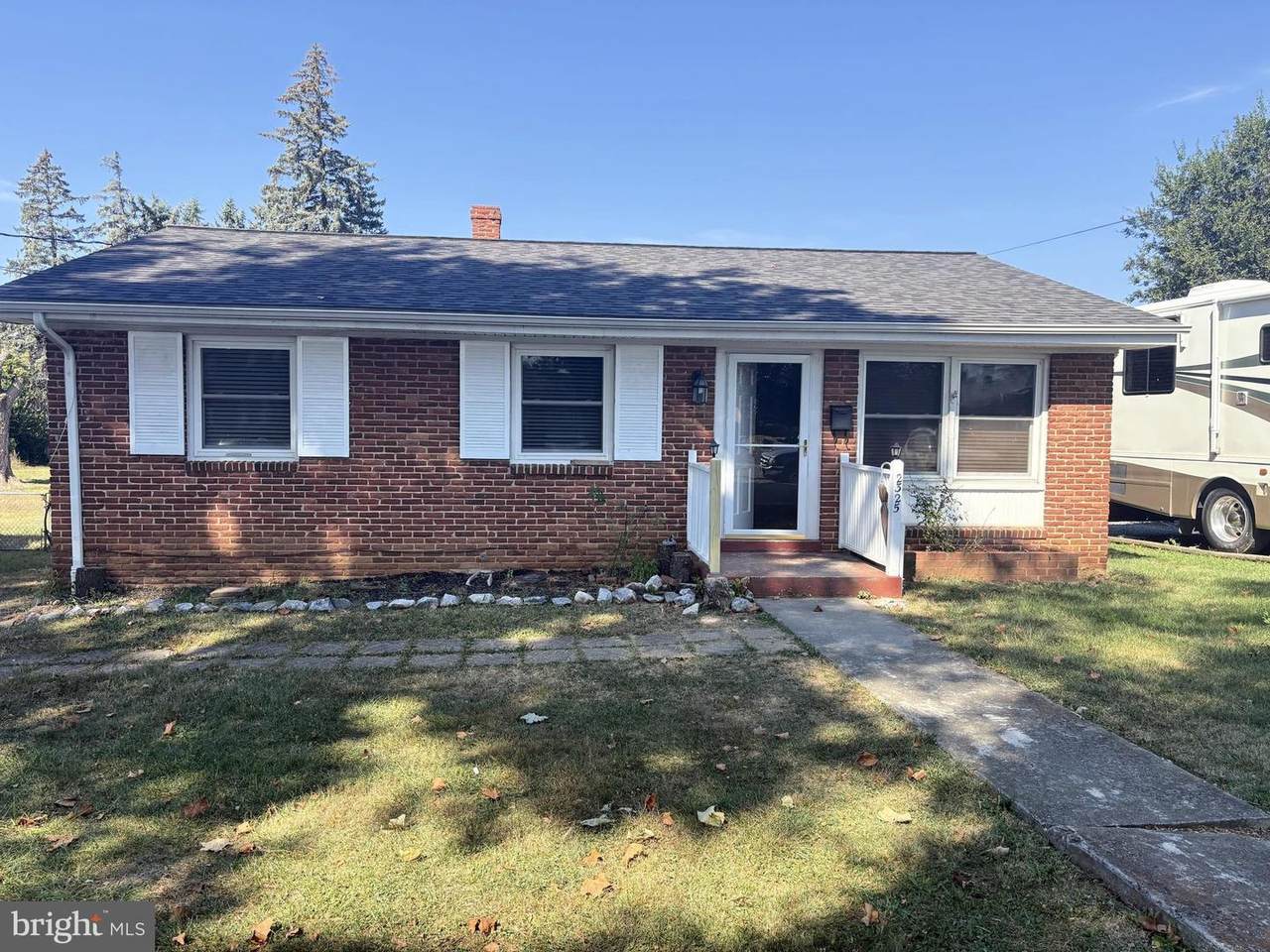 2325 Wilson Boulevard - Photo 1