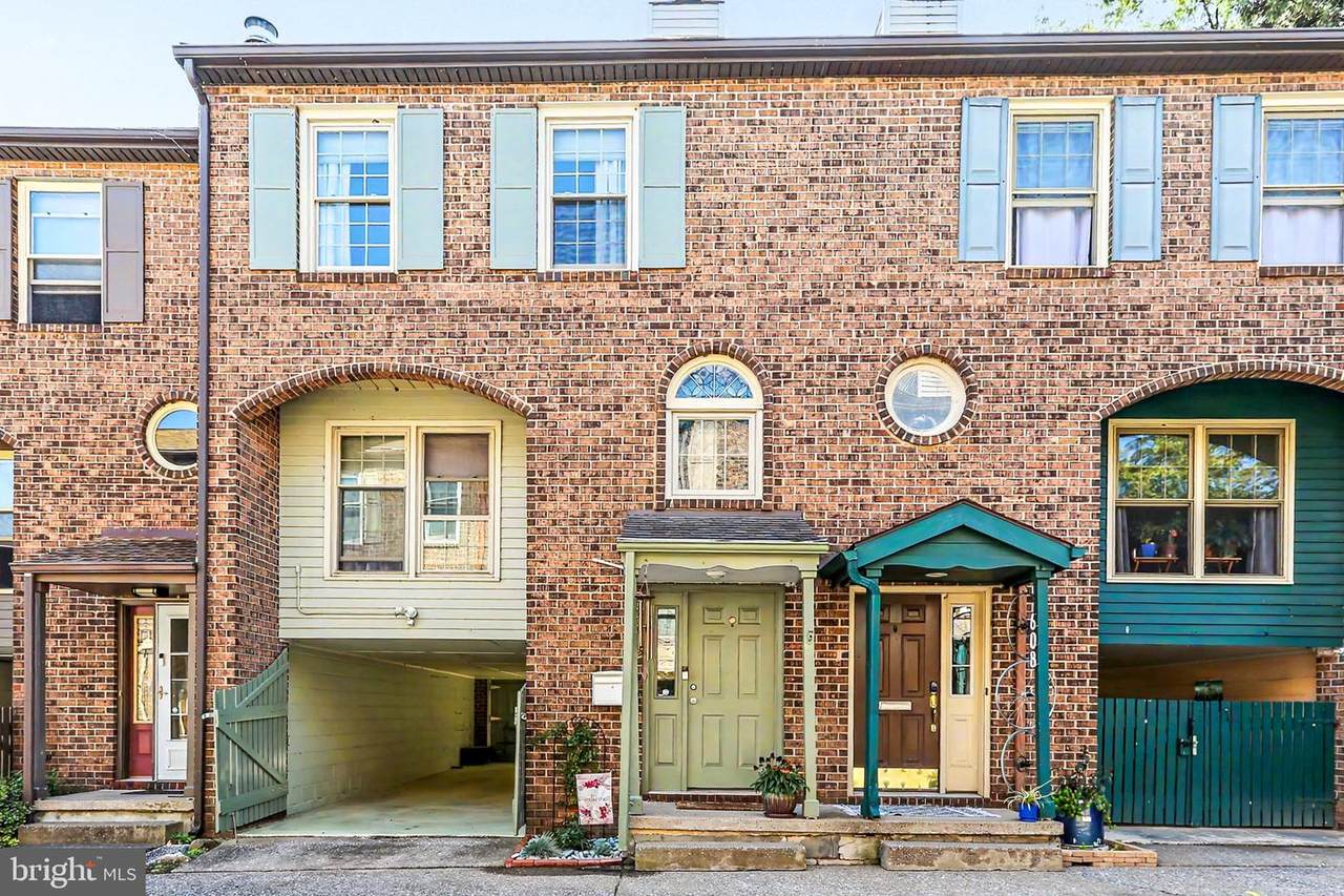 610 Race Street - Photo 1