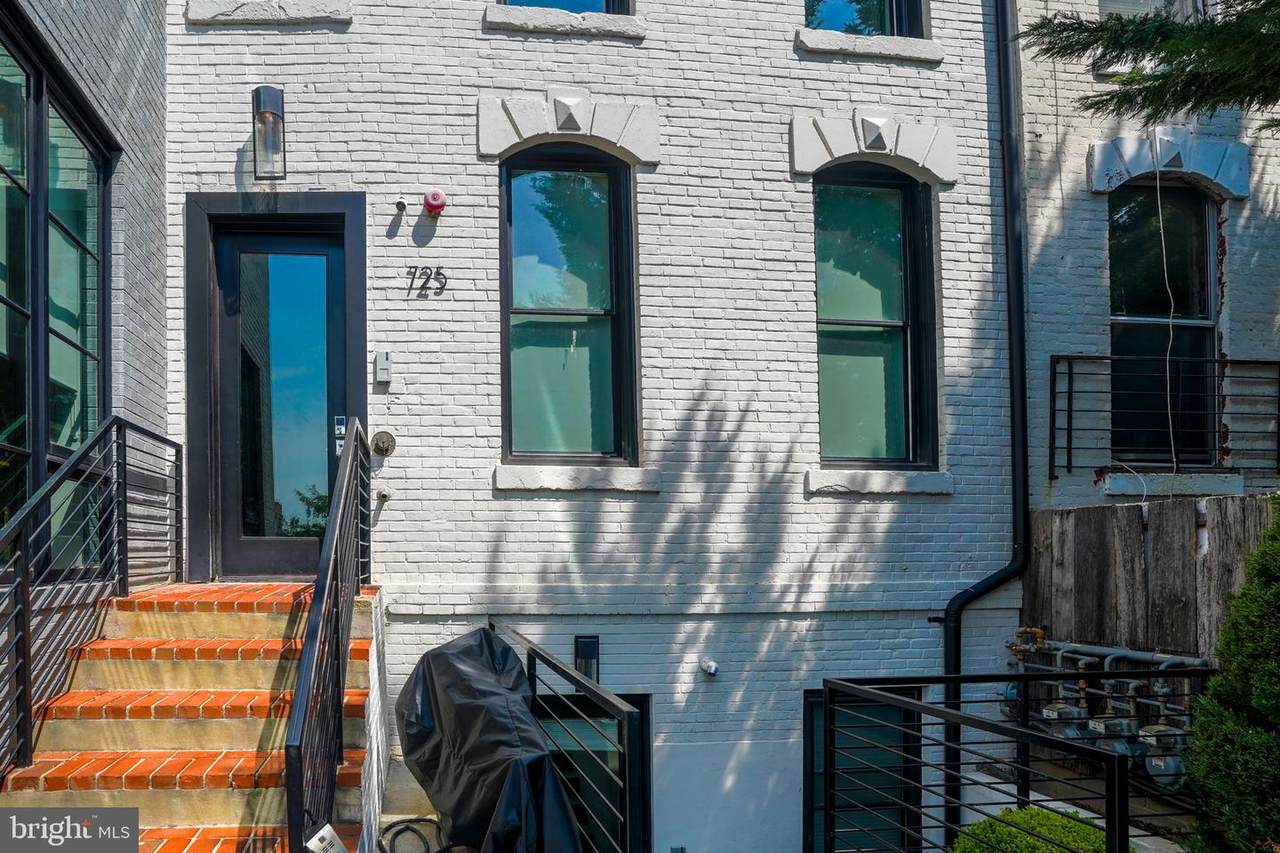 725 Euclid Street - Photo 1