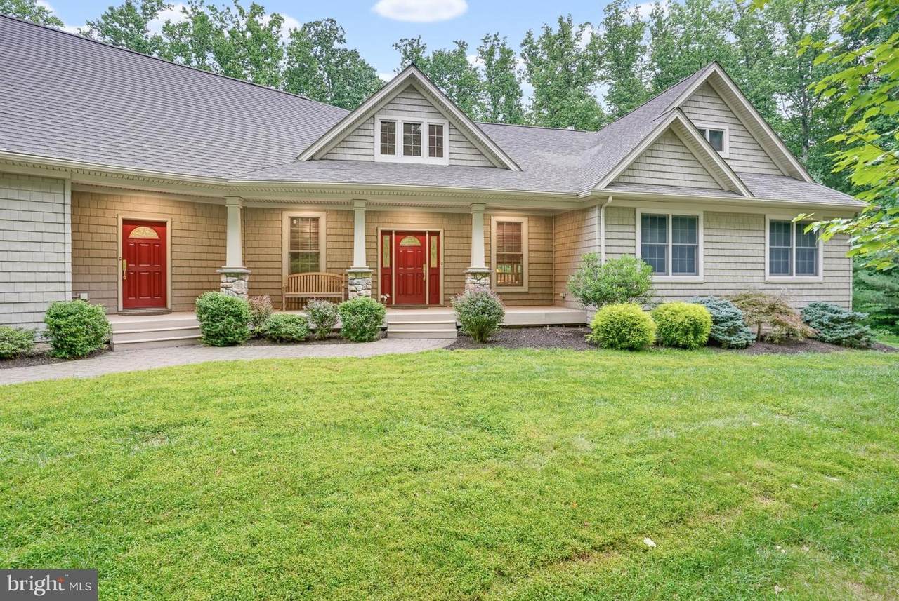 39 Glen Brook Drive - Photo 1