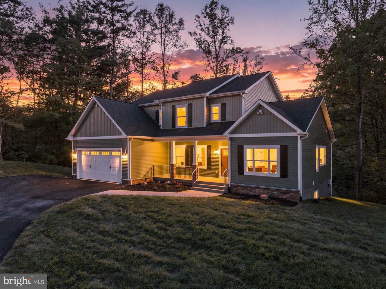 8020 Pinnacle Ridge Drive - Photo 1