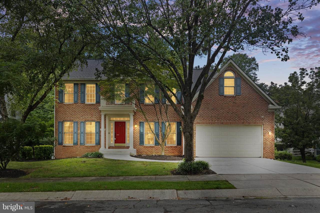 2400 Summershade Court - Photo 1