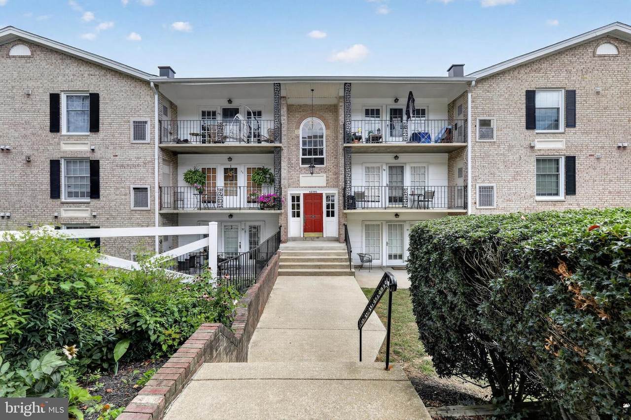 12705 Gordon Boulevard - Photo 1