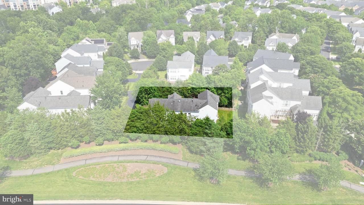 21817 Wingfoot Court - Photo 1