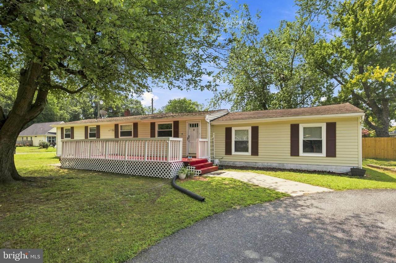 153 Richmond Road - Photo 1