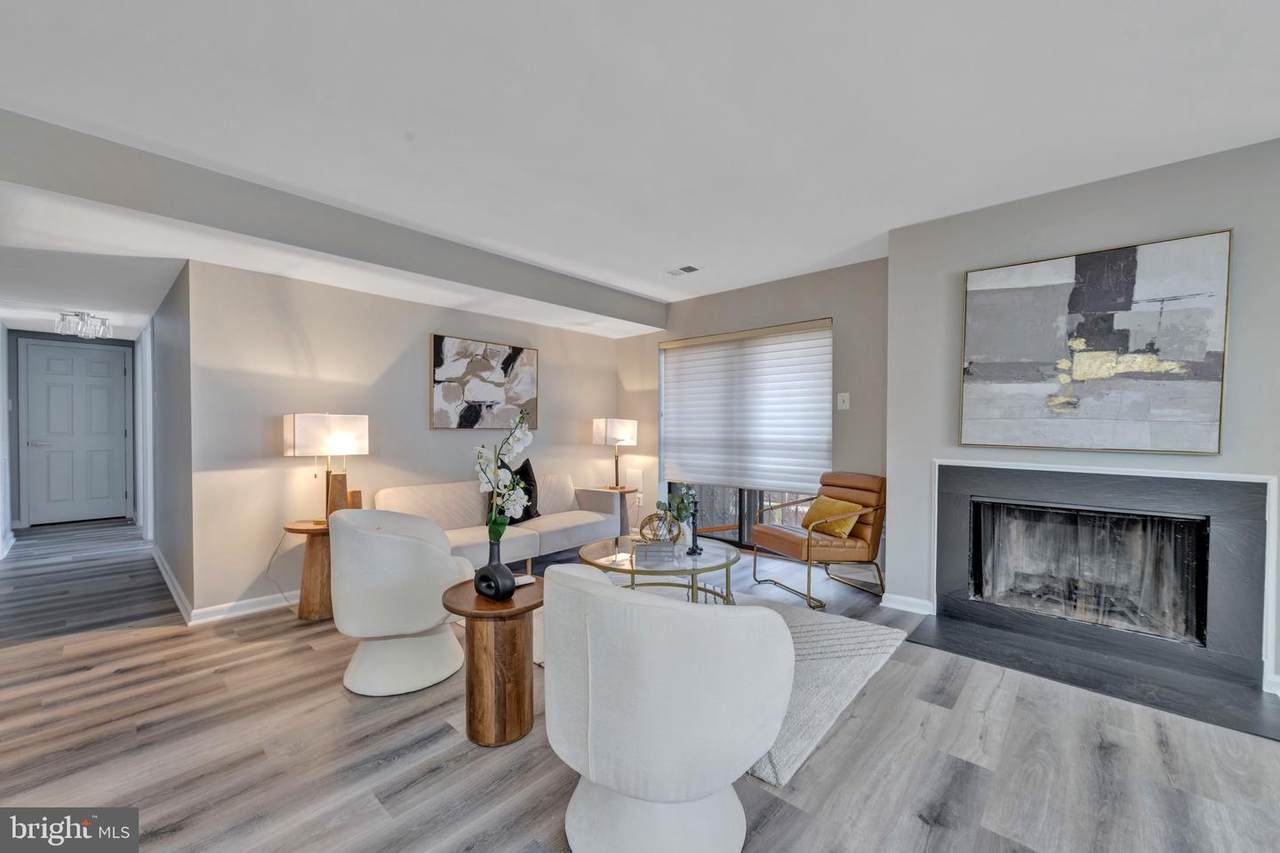 3436 Summit Court - Photo 1