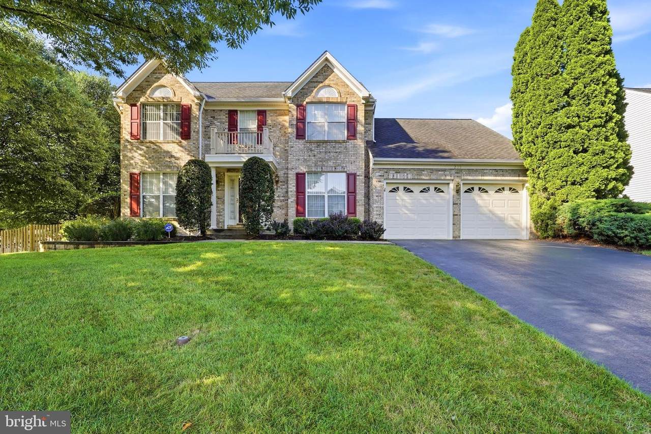 219 Foxborough Drive - Photo 1