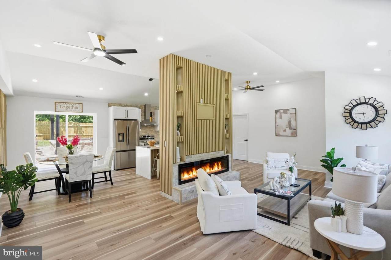 603 Maryland Avenue - Photo 1