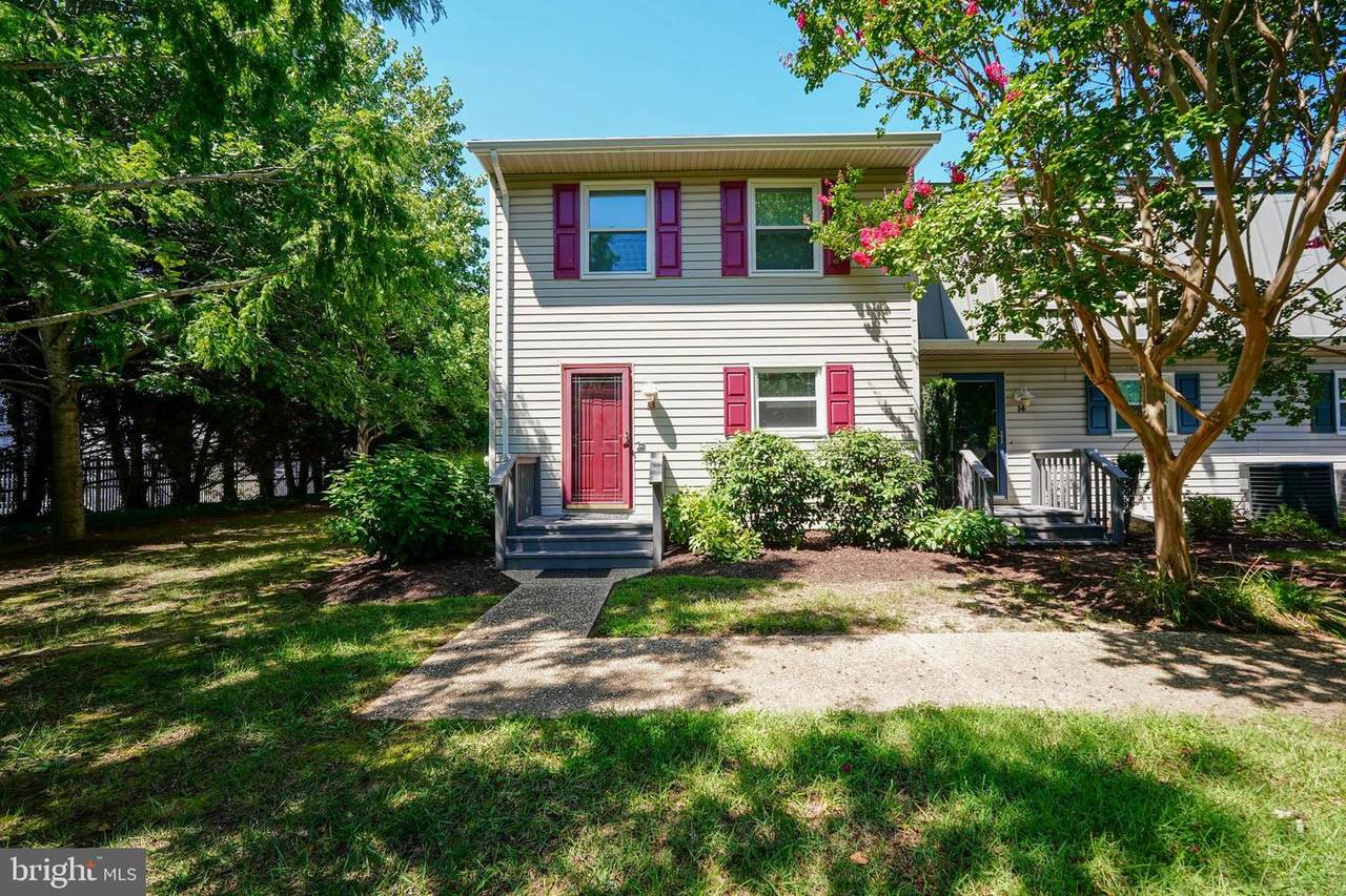 37259 Martin Street - Photo 1